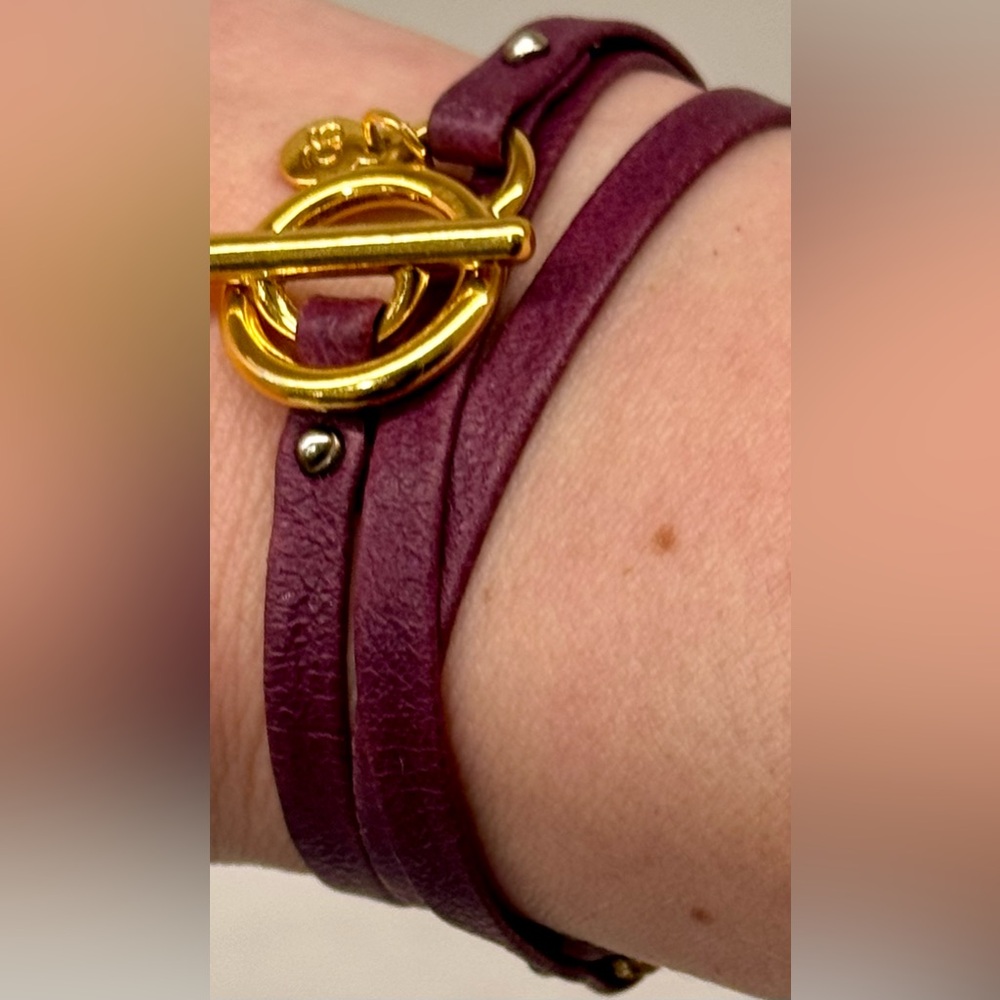 🧞 Gorjana Eggplant Purple Leather Wrap Boho Bracelet Gold Tone Toggle - Picture 2 of 6